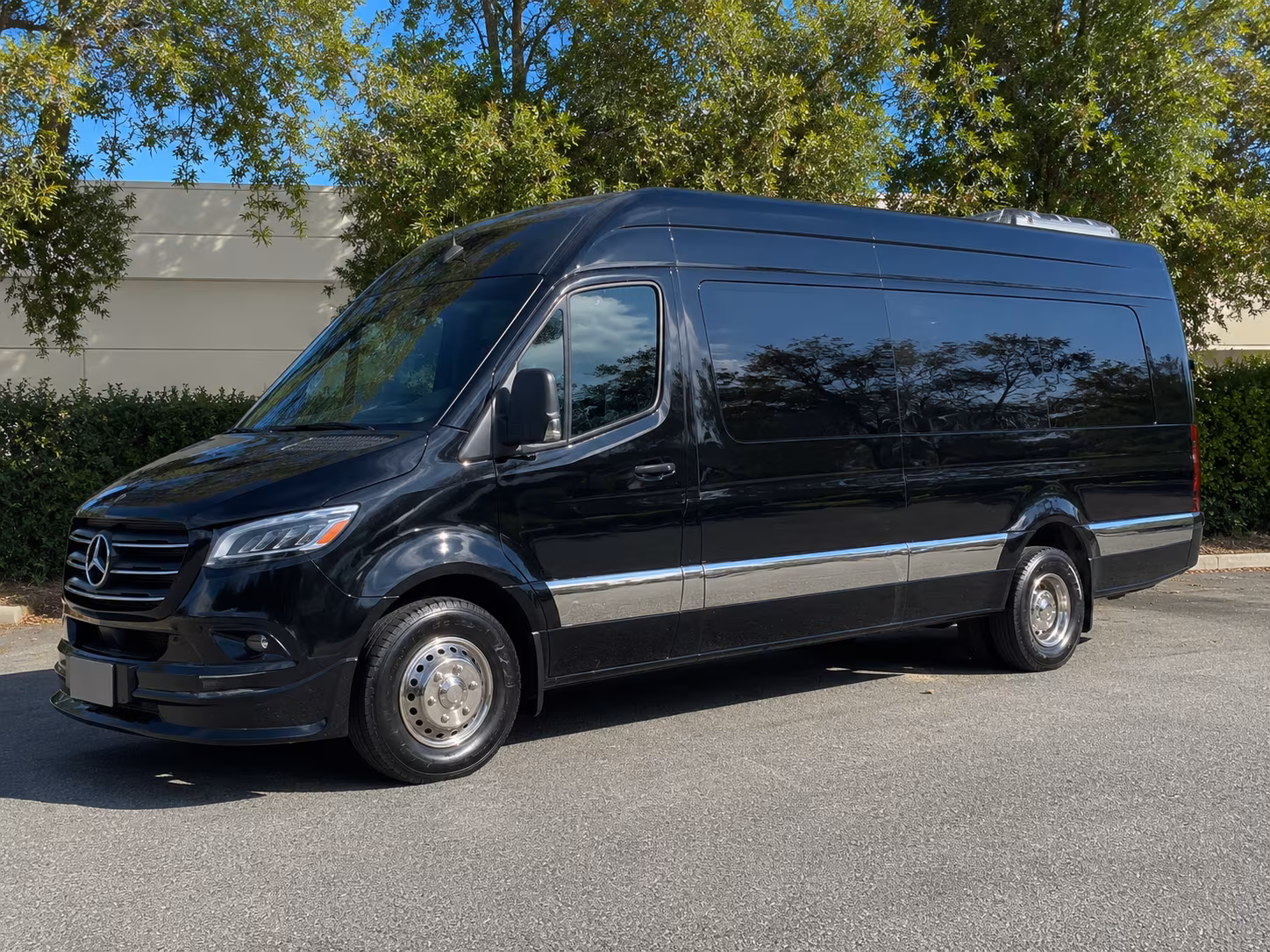 find the perfect transportation for your next wedding 4